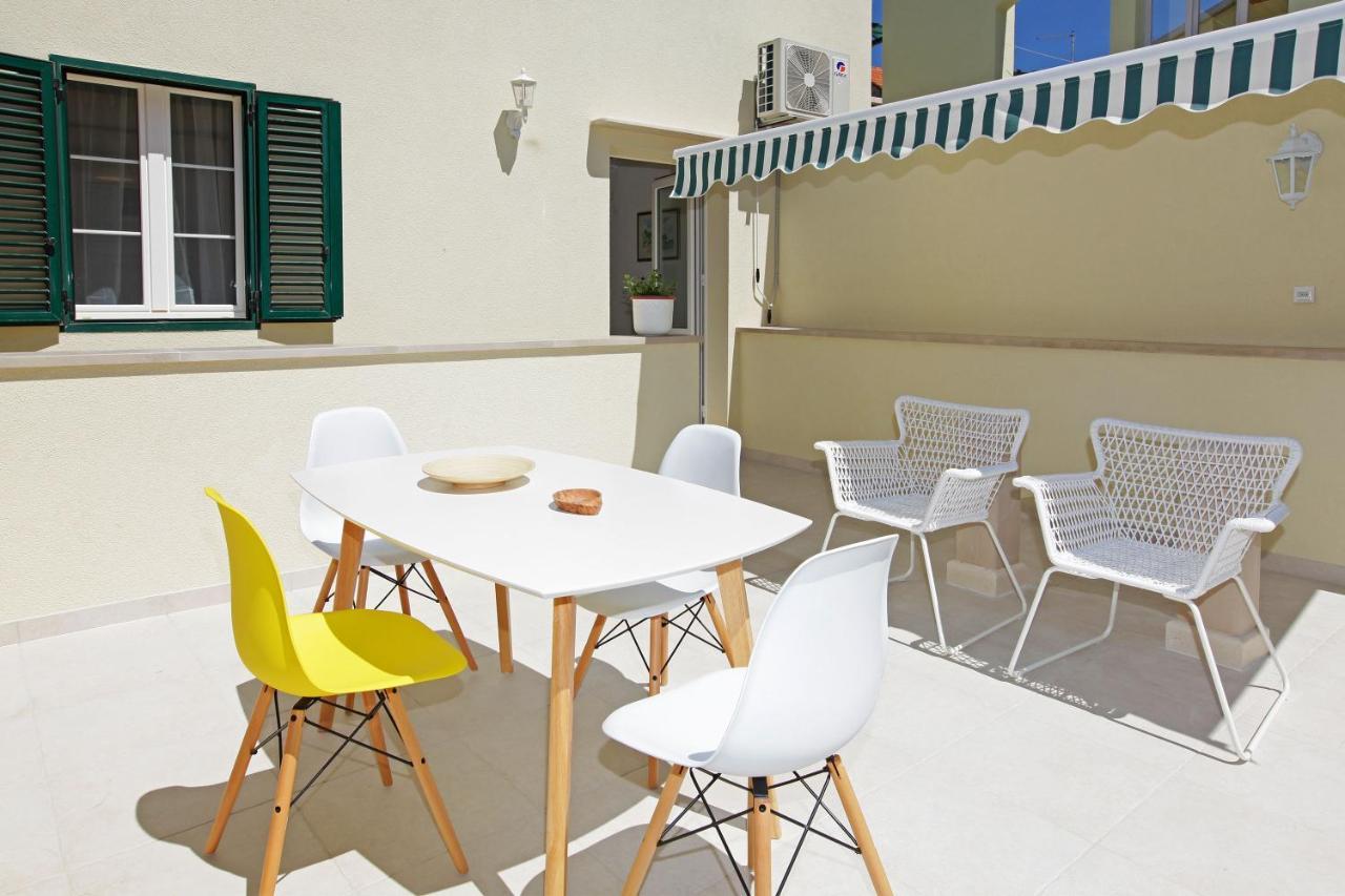 Seaside Apartments Bol Exterior foto